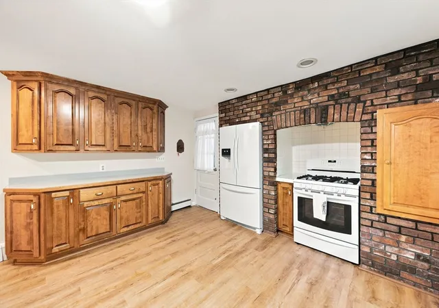 Photo 3 of Single family home for sale at 81 Warren Rd, Townsend, MA 01469 | MLS# 73561087 | Listing updated on 2026-09-18