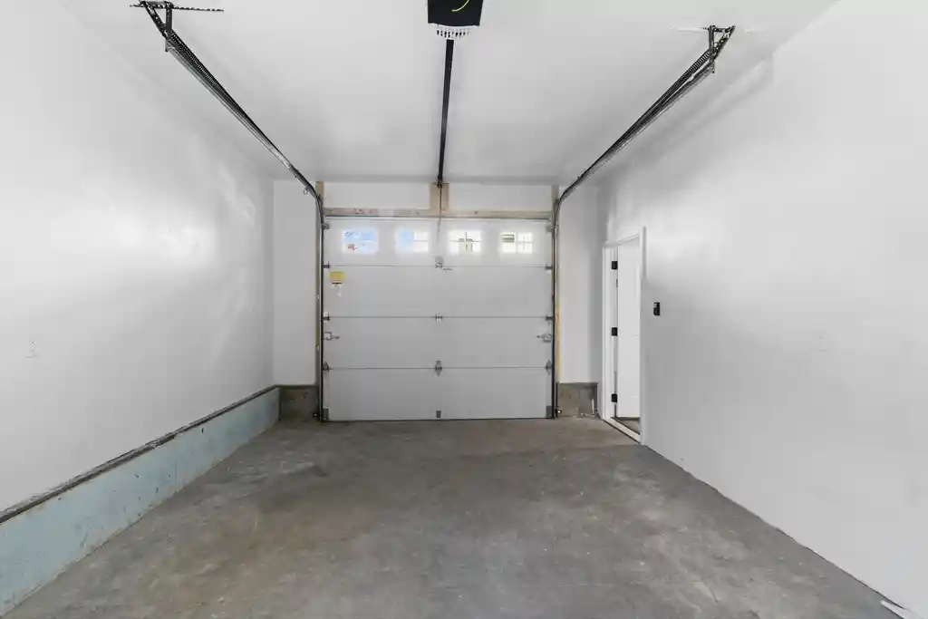 Listing Photo 16 - Condo for sale in 206 Durfee St located at 206 Durfee St, Fall River, MA 02720 - Unit #2A