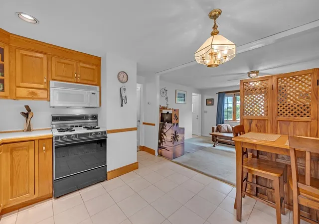 Photo 3 of Sale Pending at 136 Washington St, Norwood, MA 02062 | MLS# 73551056 | Listing updated on 2026-08-11