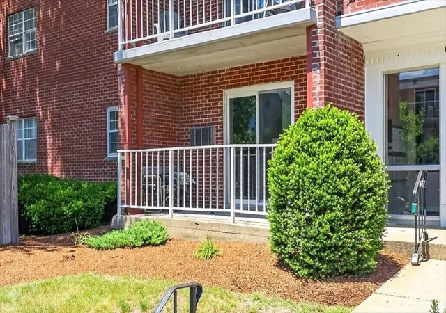 Homes for sale in Weymouth, MA | 65 Webster Street #108, Weymouth, MA 02190 | MLS# 73536031