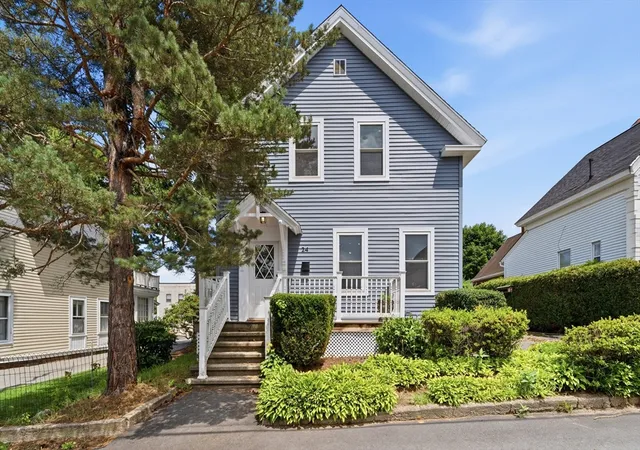 Homes for sale in North Andover, MA | 24 Marblehead St, North Andover, MA 01845 | MLS# 73543528