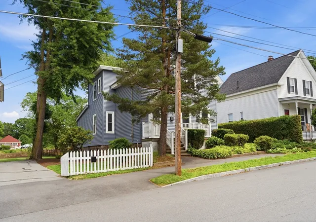 Homes for sale in North Andover, MA | 24 Marblehead St, North Andover, MA 01845 | MLS# 73543528
