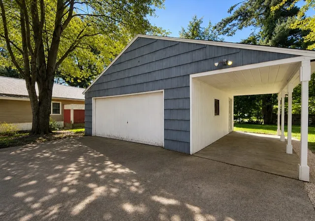 Photo 4 of Sale Pending at 45 Bellevue Ave, Longmeadow, MA 01106 | MLS# 73569284 | Listing updated on 2026-09-15