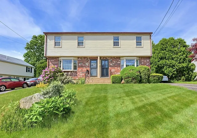 Homes for sale in Milford, MA | 276 Central St #276, Milford, MA 01757 | MLS# 73525435