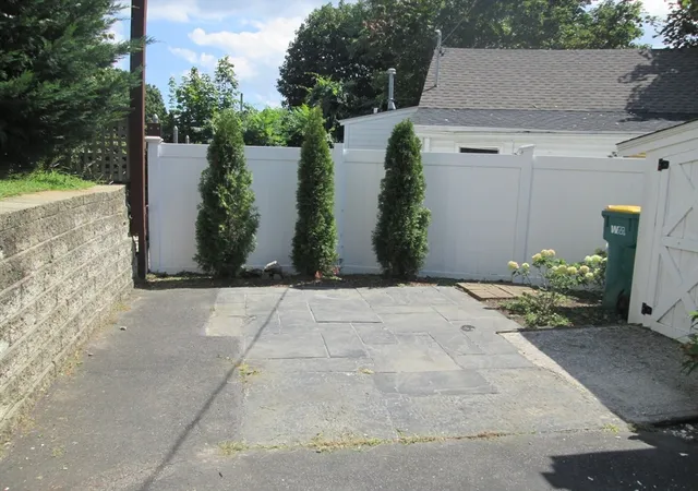 Photo 3 of Sale Pending at 29 Cole St, Kingston, MA 02364 | MLS# 73565851 | Listing updated on 2026-09-07
