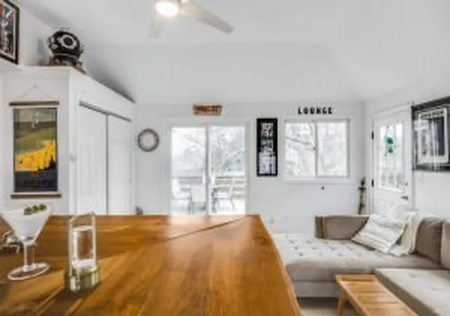 5th image of 111 School St, West Dennis, MA 02670