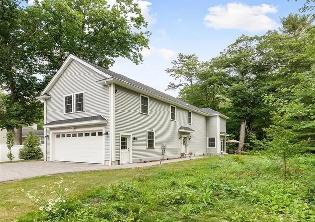 Homes for sale in Reading, MA | 1295 Main St, Reading, MA 01867 | MLS# 73542577
