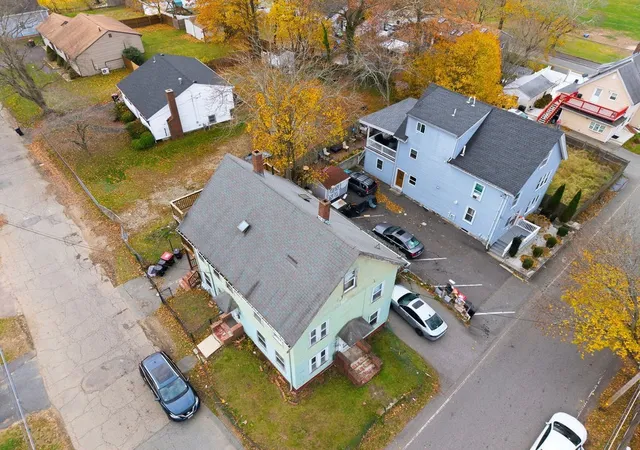 3rd image of 13 Standish St, Brockton, MA 02302 | MLS# 73455419