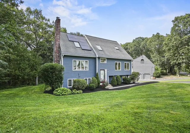 Photo 2 of Sale Pending at 8 Arch Street, Westborough, MA 01581 | MLS# 73418444 | Listing updated on 2025-10-14