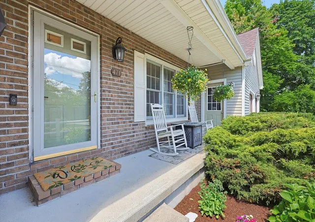 Homes for sale in North Attleboro, MA | 471 Hoppin Hill Ave, North Attleboro, MA 02760 | MLS# 73535490