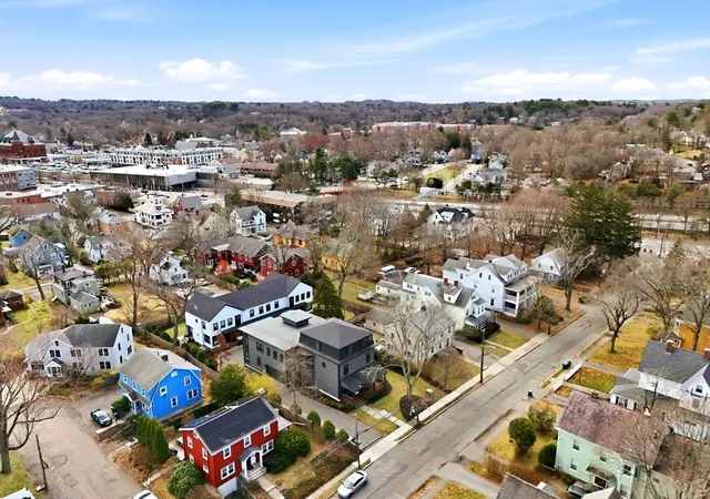 Homes for sale in Newton, MA | 70 Walker St, Newton, MA 02460 | Houzeo