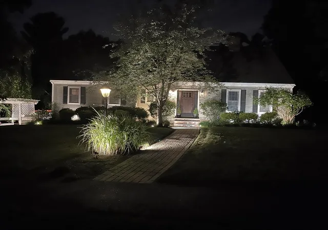 3rd image of 37 Spruce Rd, North Reading, MA 01864 | MLS# 73549876
