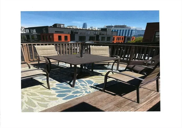 5th image of 115 B Street #5, South Boston, MA 02127 | MLS# 73549890