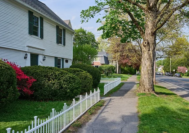 2nd image of 179 South St, Northampton, MA 01060 | MLS# 73515325