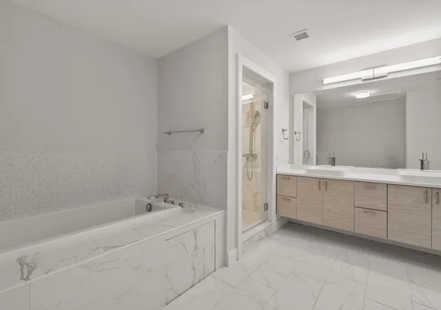 5th image of 771 Harrison Ave #405, Boston, MA 02118 | MLS# 73551940