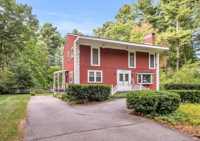 Photo 2 of Sale Pending at 51 Whipple Rd, Billerica, MA 01821 | MLS# 73538801 | Listing updated on 2026-07-27
