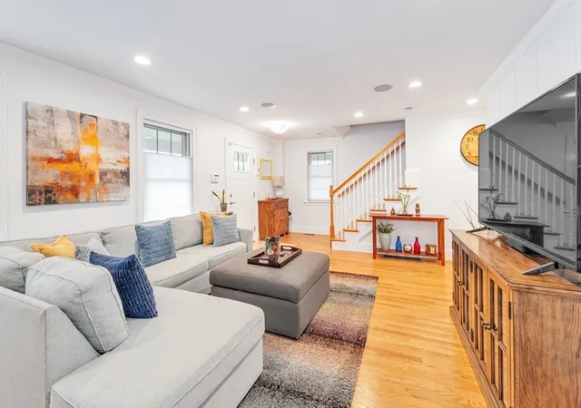 Homes for sale in Boston, MA | 196 Durnell Ave #196, Boston, MA 02131 | MLS# 73521025