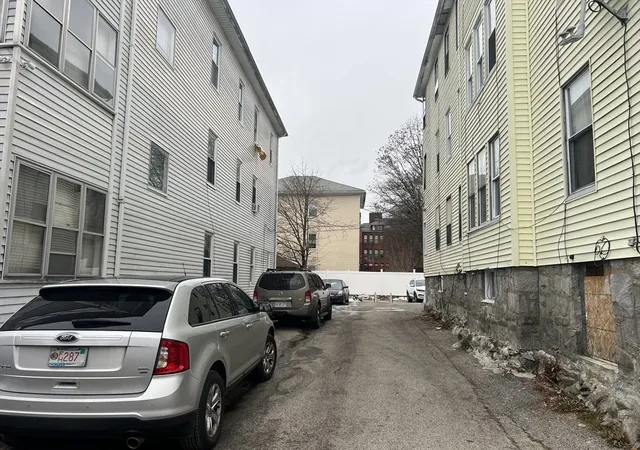 4th image of 74 Esther St, Worcester, MA 01607 | MLS# 73461818