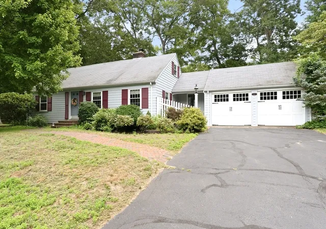 image of 127 Anawan Rd, North Attleboro, MA 02760 | MLS# 73554972