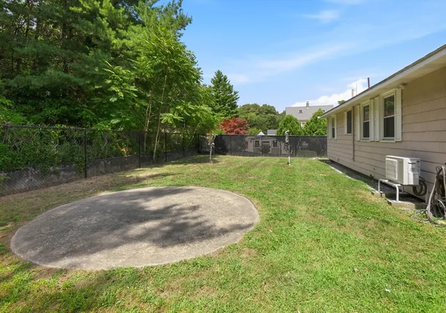 Photo 4 of Single family home for sale at 1100 Main St, Woburn, MA 01801 | MLS# 73569614 | Listing updated on 2026-09-01