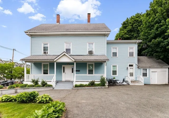 Homes for sale in Peabody, MA | 33 Warren St, Peabody, MA 01960 | MLS# 73530338