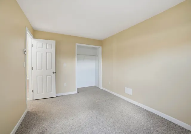 Homes for sale in Worcester, MA | 11 Gibbs St, Worcester, MA 01607 | Houzeo