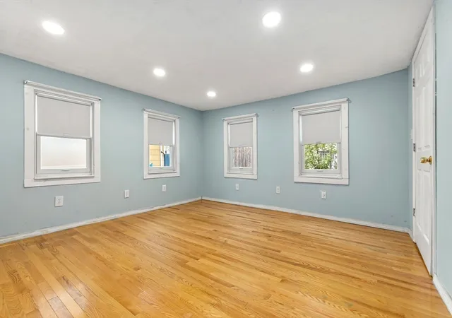 4th image of 31 Vincent, Saugus, MA 01906 | MLS# 73558750
