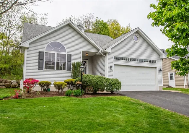 Homes for sale in Ashland, MA | 15 Haven Way #15, Ashland, MA 01721 | MLS# 73518026