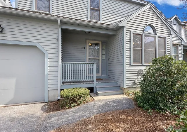 1st image of 63 Bayberry Cmn #63, Franklin, MA 02038 | MLS# 73555518