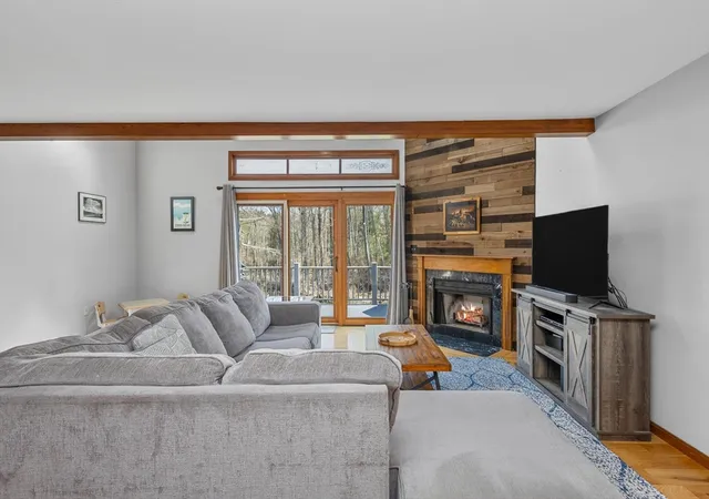 5th image of 63 Bayberry Cmn #63, Franklin, MA 02038 | MLS# 73555518