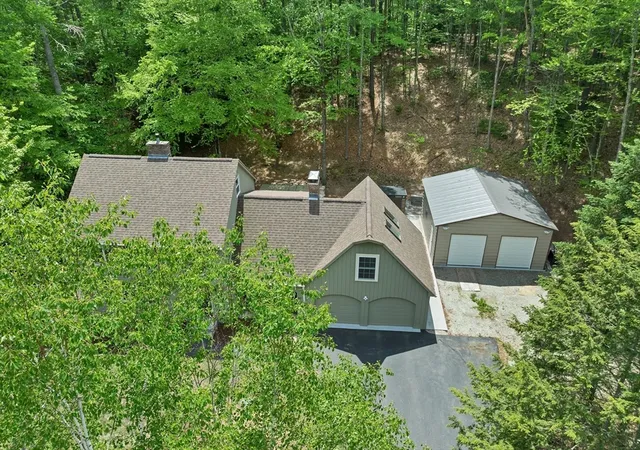 Photo 3 of Sale Pending at 20 Fox Den Rd, Hollis, NH 03049 | MLS# 73555848 | Listing updated on 2026-09-15