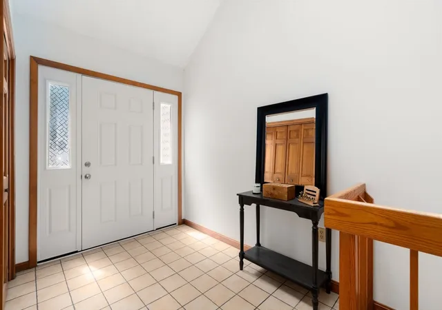 Photo 3 of Sale Pending at 1292 Commercial St #1292, East Weymouth, MA 02189 | MLS# 73556188 | Listing updated on 2026-09-09