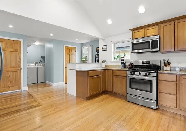 5th image of 229 Highland St, South Hamilton, MA 01982 | MLS# 73540537