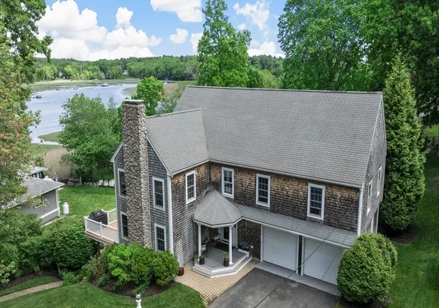 1st image of 102 Riverside Circle, Marshfield, MA 02050 | MLS# 73534687