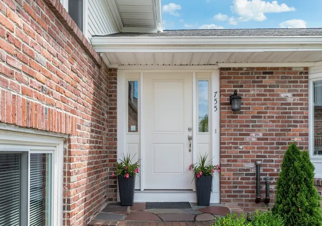 5th image of 755 Main Street, Hanover, MA 02339 | MLS# 73540453