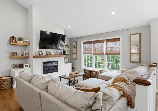 Photo 4 of Single family home for sale at 10 Carousel Ter, North Dartmouth, MA 02747 | MLS# 73555233 | Listing updated on 2026-08-01