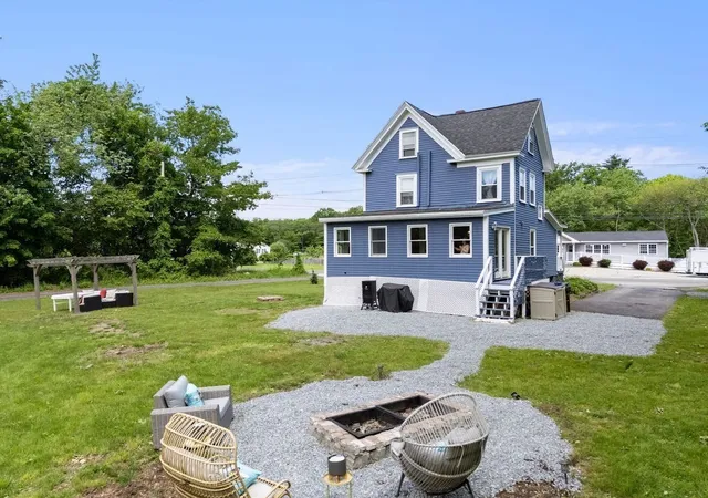 Homes for sale in Salisbury, MA | 83 Elm St, Salisbury, MA 01952 | MLS# 73529672