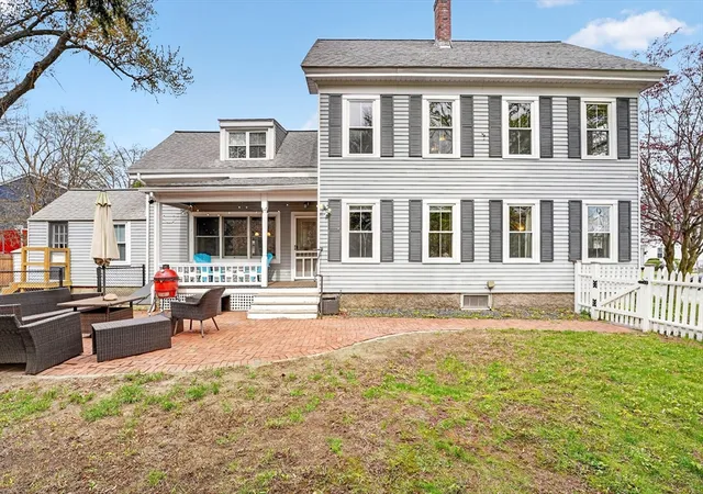 Homes for sale in Ashland, MA | 16 Central St, Ashland, MA 01721 | MLS# 73511400