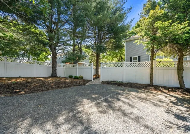 Homes for sale in Natick, MA | 164 B East Central St #B, Natick, MA 01760 | MLS# 73531983