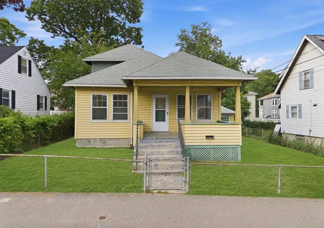 2nd image of 100 Taunton, Hyde Park, MA 02136 | MLS# 73557269