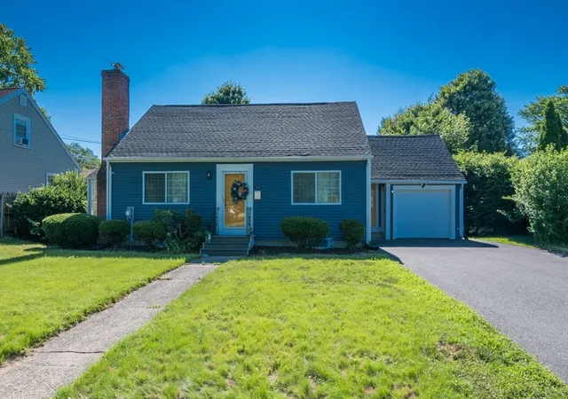 Homes for sale in Springfield, MA | 379 Roosevelt Ave, Springfield, MA 01118 | MLS# 73548570