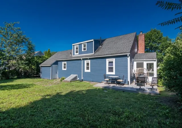 Homes for sale in Springfield, MA | 379 Roosevelt Ave, Springfield, MA 01118 | MLS# 73548570