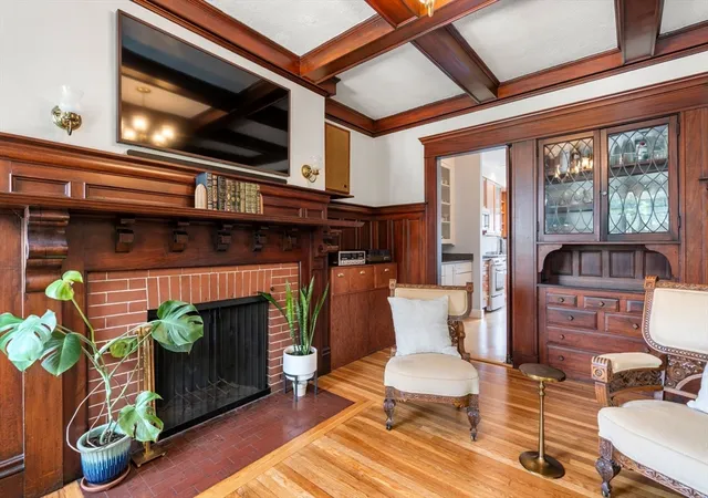 Homes for sale in Brookline, MA | 147 Fuller St #2, Brookline, MA 02446 | MLS# 73549575