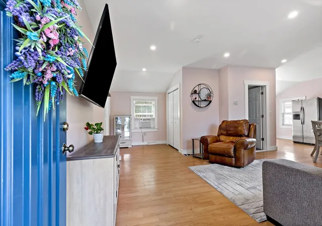 5th image of 25 King Ave, Plymouth, MA 02360 | MLS# 73566776