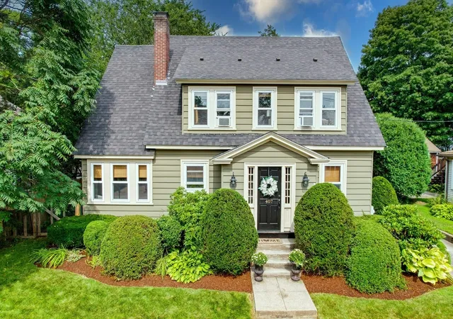 1st image of 407 Union Street, Framingham, MA 01702 | MLS# 73562901