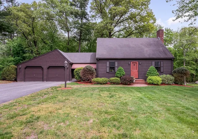 Homes for sale in Reading, MA | 55 Blueberry Lane, Reading, MA 01867 | MLS# 73524761