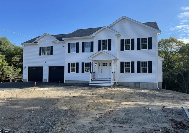 3rd image of 7 Morses Ln, Acushnet, MA 02743 | MLS# 73445676