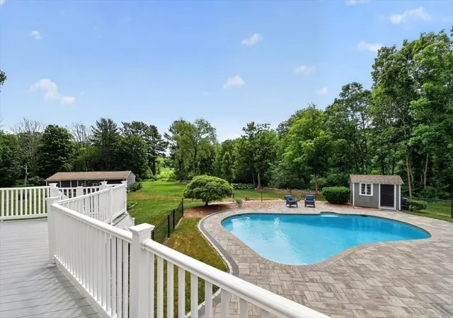 4th image of 76 Broadway, Hanover, MA 02339 | MLS# 73537978