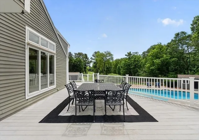 5th image of 76 Broadway, Hanover, MA 02339 | MLS# 73537978