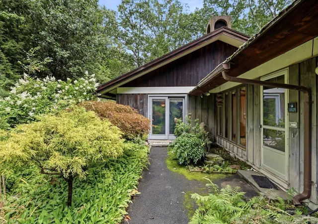 Photo 1 of Sale Pending at 8 Morgan Cir, Amherst, MA 01002 | MLS# 73565235 | Listing updated on 2026-09-06